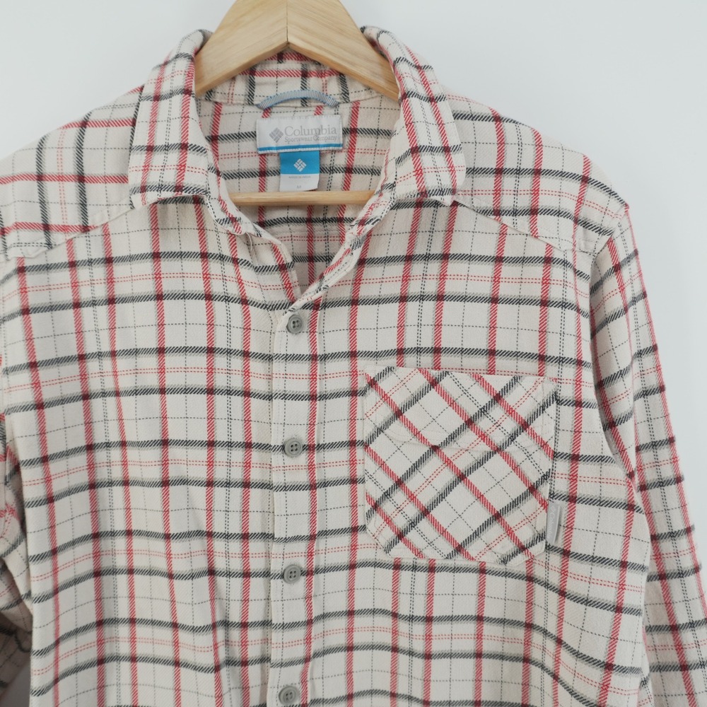 Columbia Button Down Shirt Mens Medium Cream Red Plaid Flannel Long Sleeve